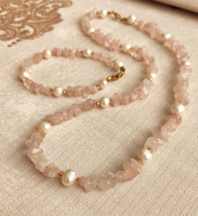 گردنبند سنگ رز کوارتز ومروارید پرورشی اصل شاران