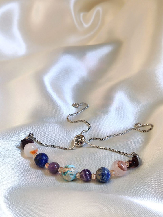 دستبند ماه تولد دی