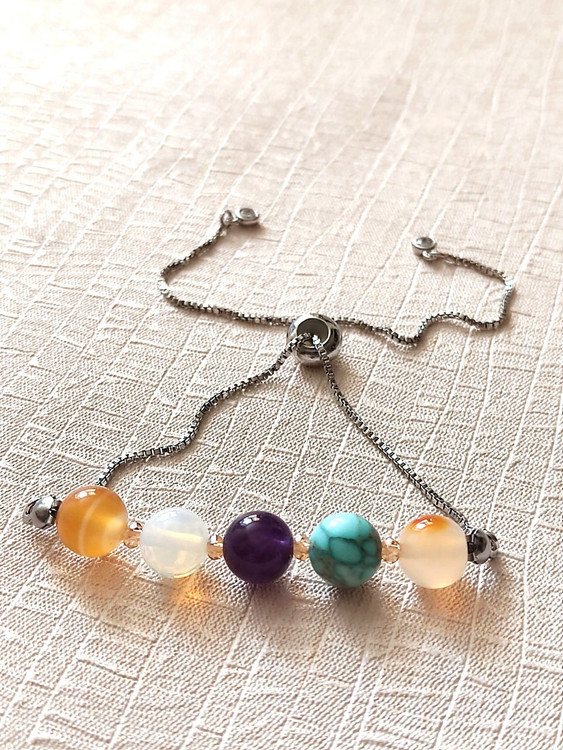 دستبند ماه تولد بهمن