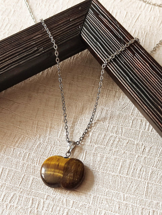 گردنبند سنگ چشم ببر با تراش مدل سیب اصل شاران