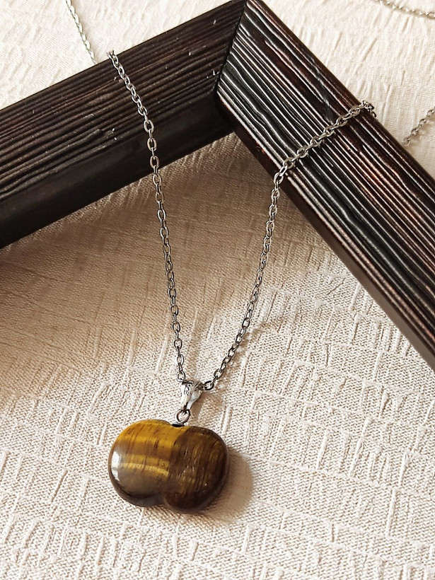 گردنبند سنگ چشم ببر با تراش مدل سیب اصل شاران