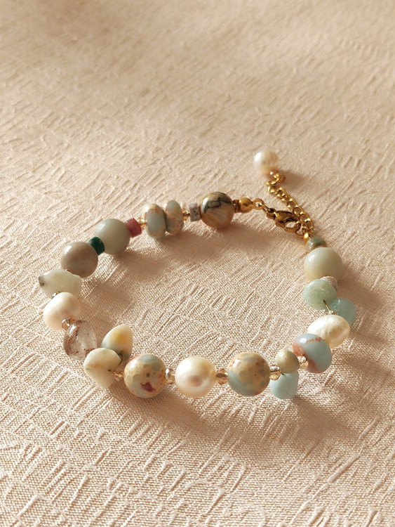 دستبند سنگ زنانه مروارید پرورشی و آمازونیت