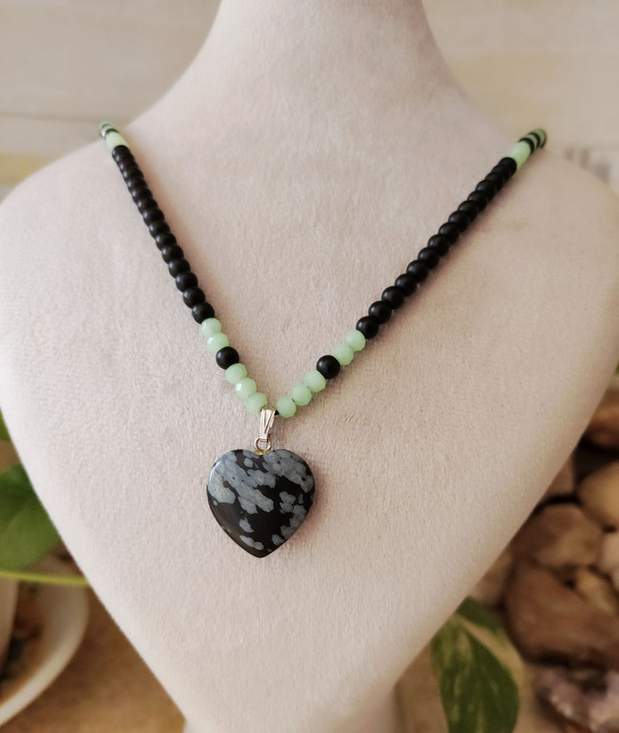 گردنبند سنگ زنانه