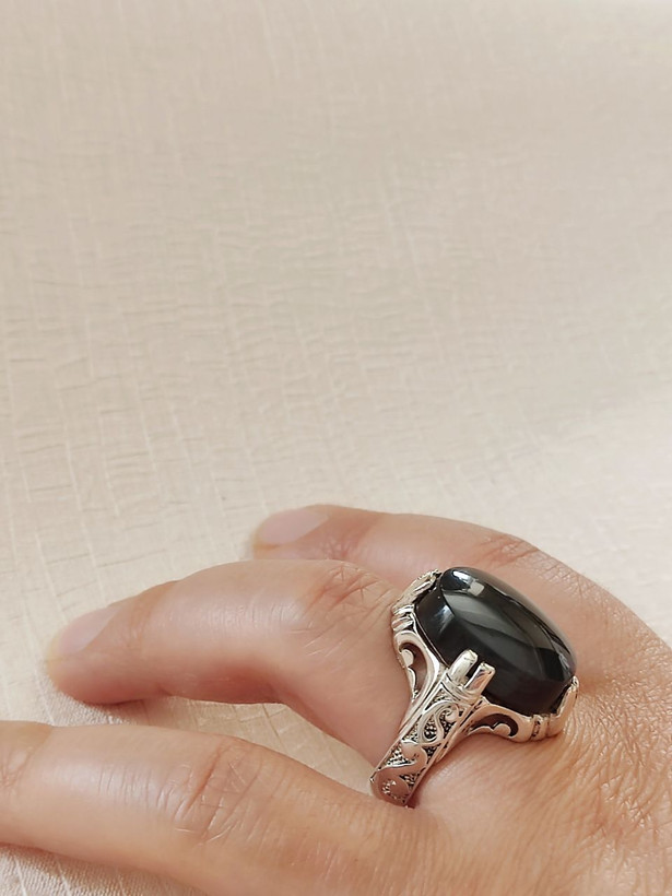 انگشتر نقره مردانه با نگین جزع یمنی