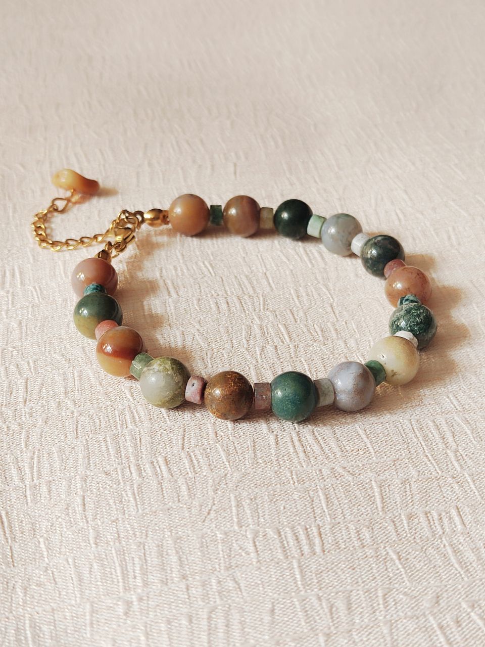 دستبند عقیق خزه ای