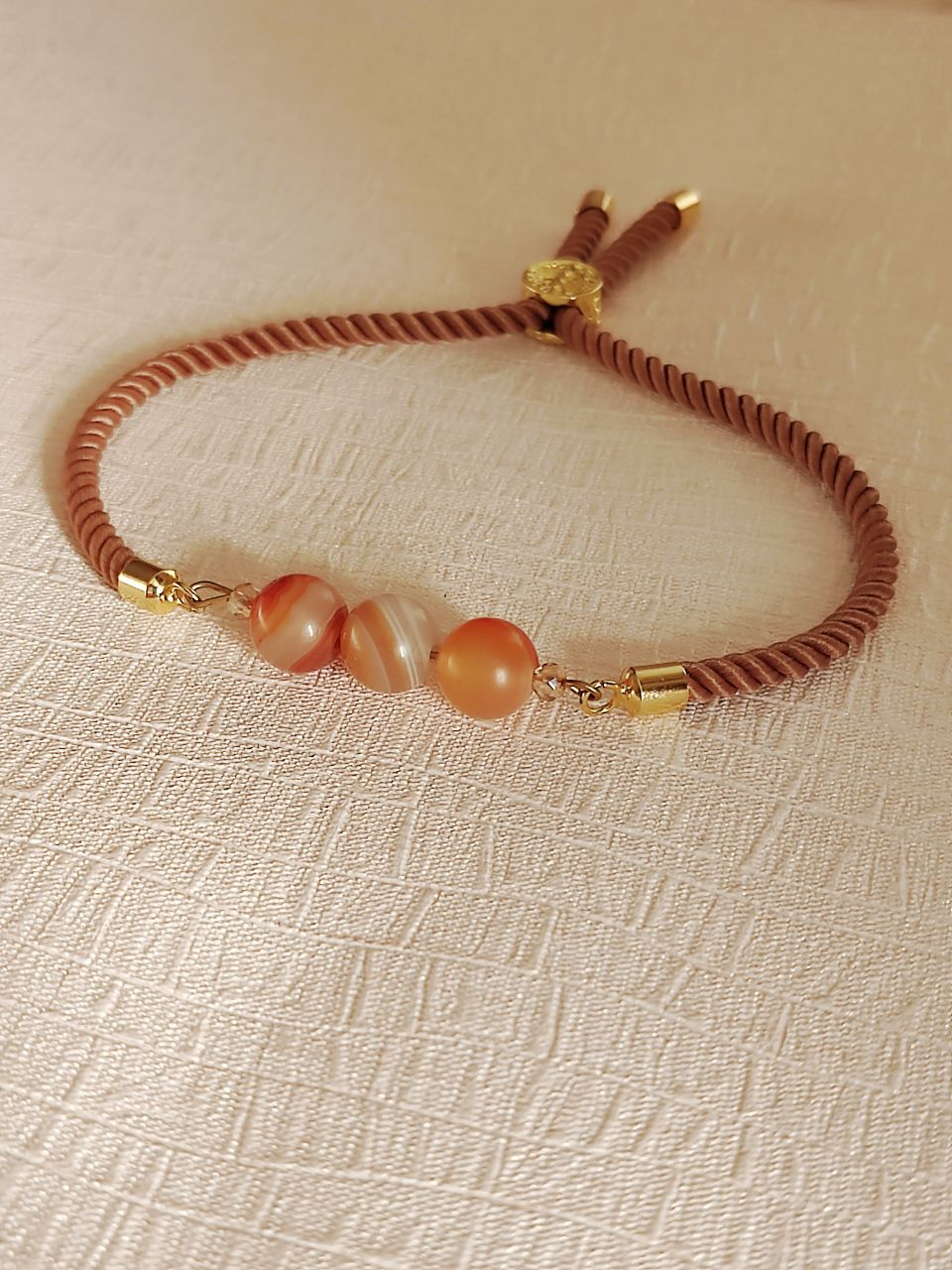 دستبند زنانه عقیق