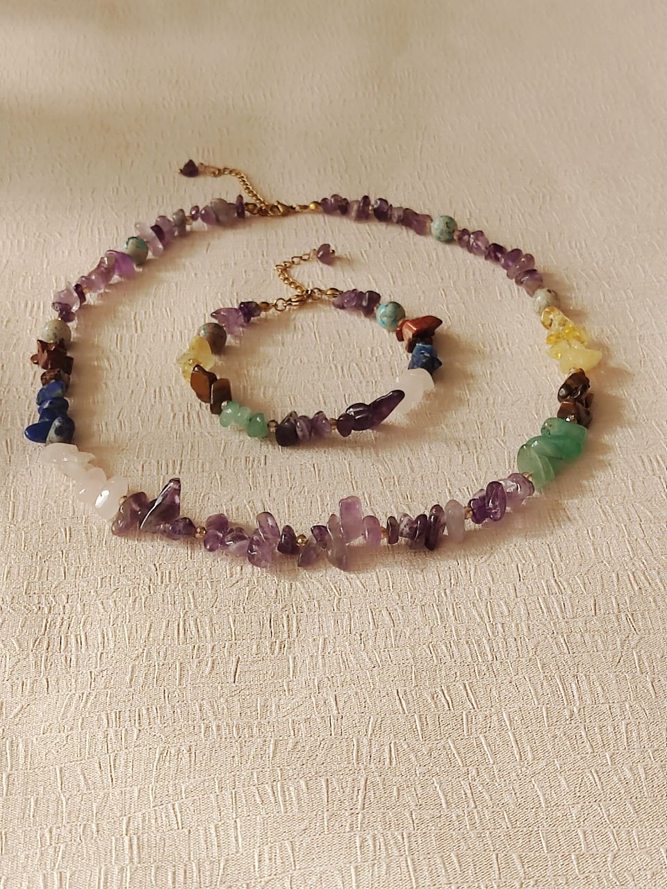 ست گردنبند و دستبند