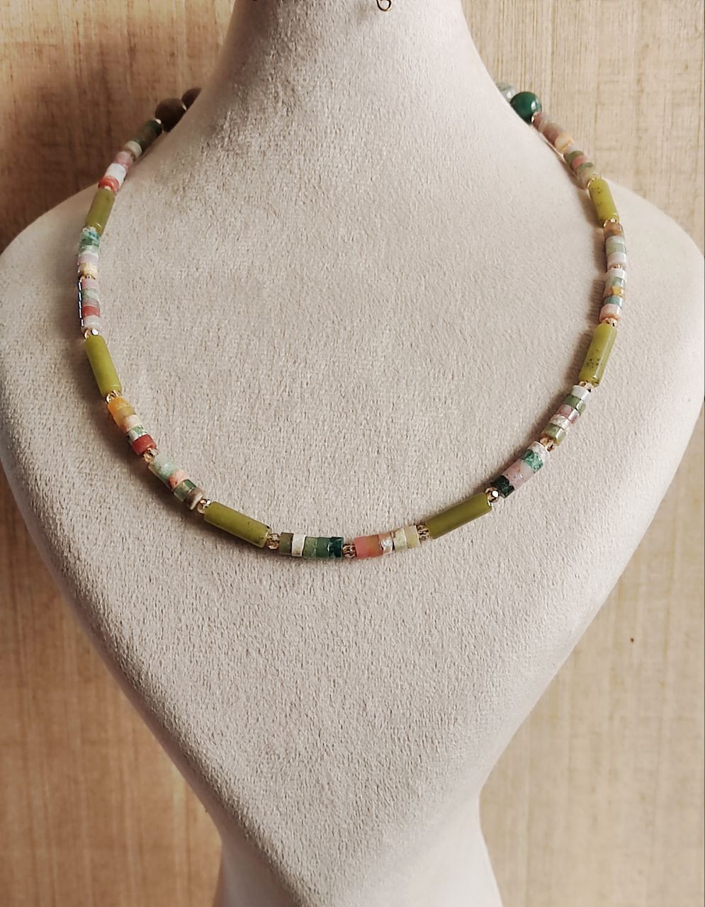 گردنبند زنانه یشم