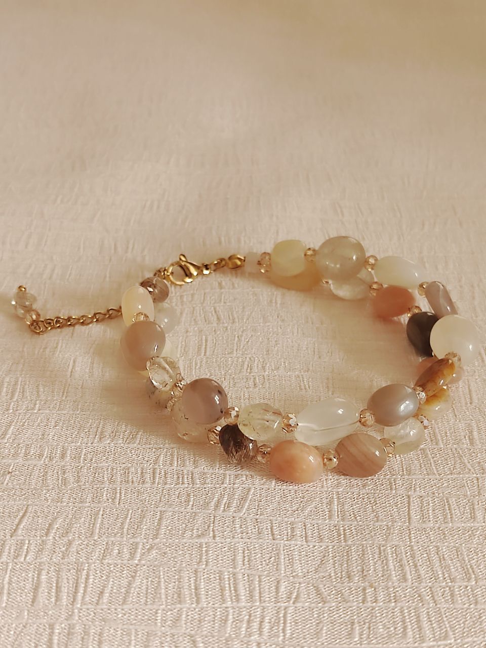 دستبند زنانه