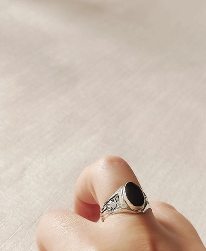 انگشتر نقره مردانه با نگین اونیکس