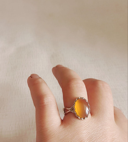 انگشتر نقره زنانه با نگین عقیق یمنی اصل