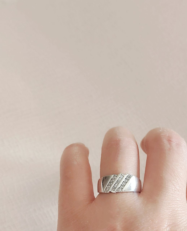 انگشتر نقره زنانه