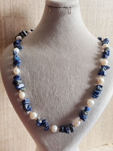 گردنبند زنانه لاجورد و مروارید پرورشی